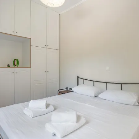 Holiday home Stathis Exanthia